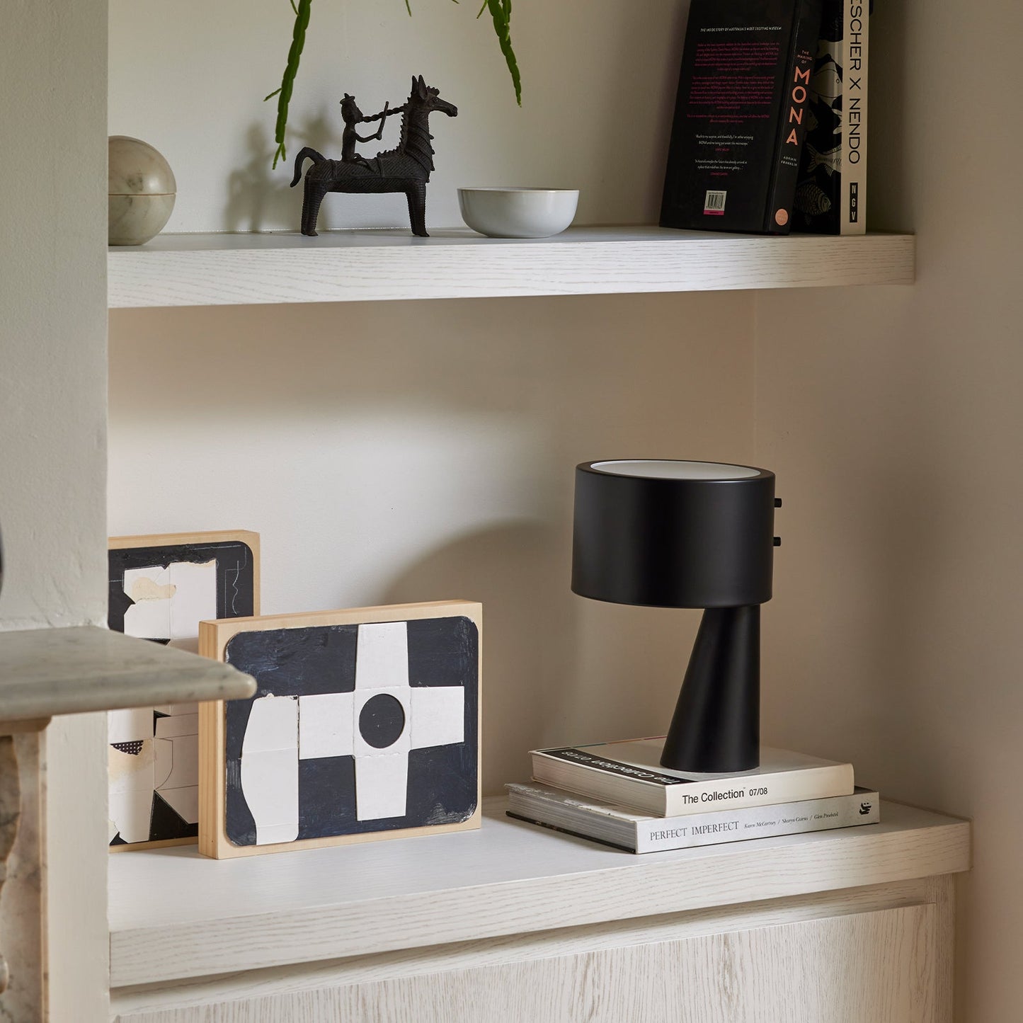 Zentra Black Table Lamp