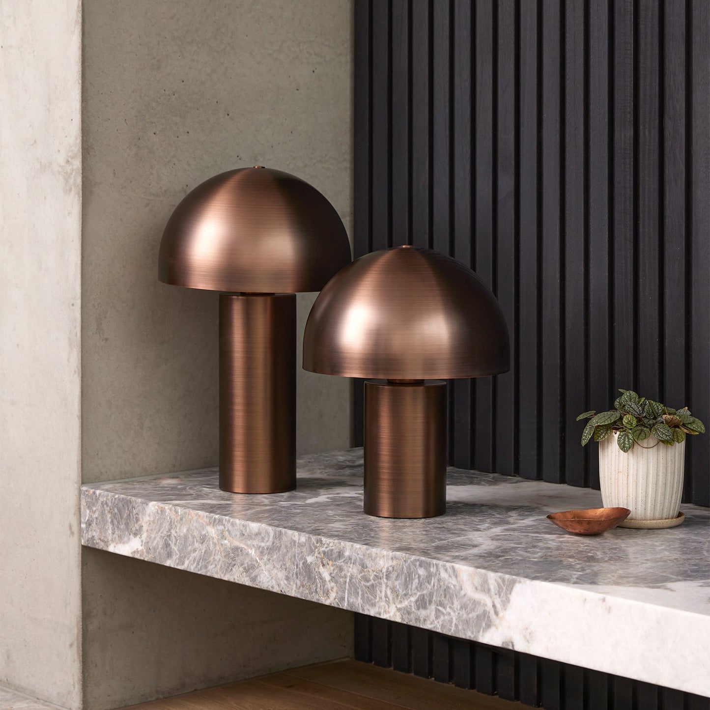 Ore Brushed Bronze Desk Lamp