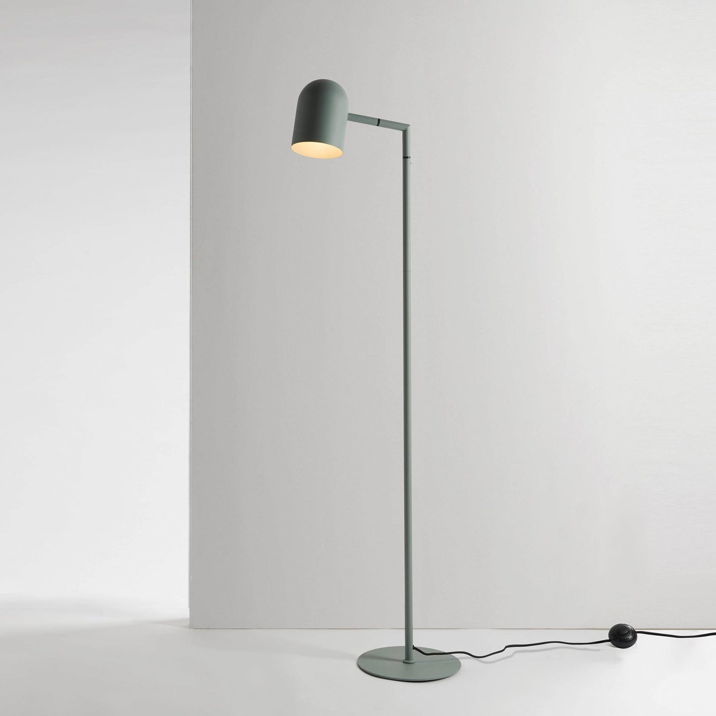 Pia Sage Floor Lamp