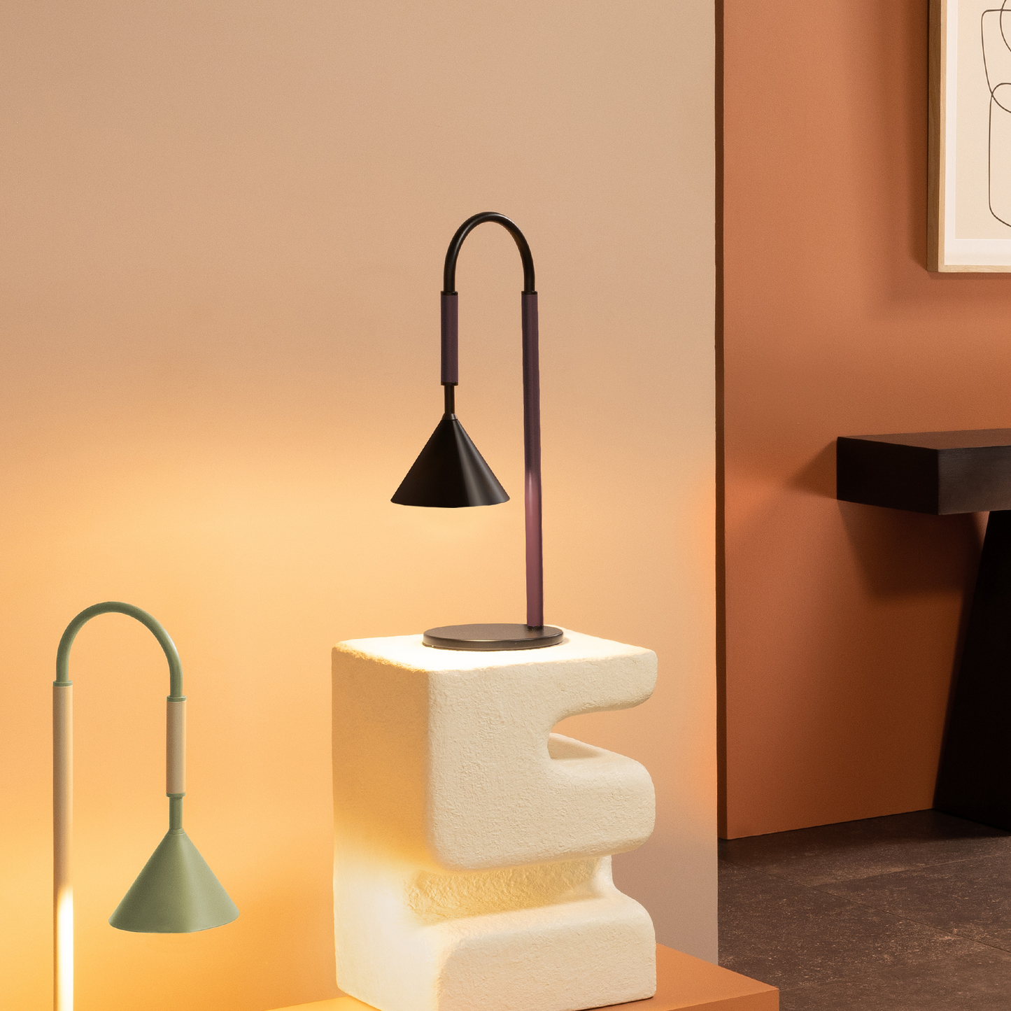 Venna Table Lamp